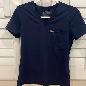 Figs Technical Collection Navy Top